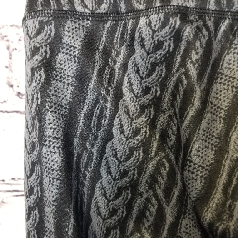 Calia chain link cableknit leggings - Picture 4 of 9